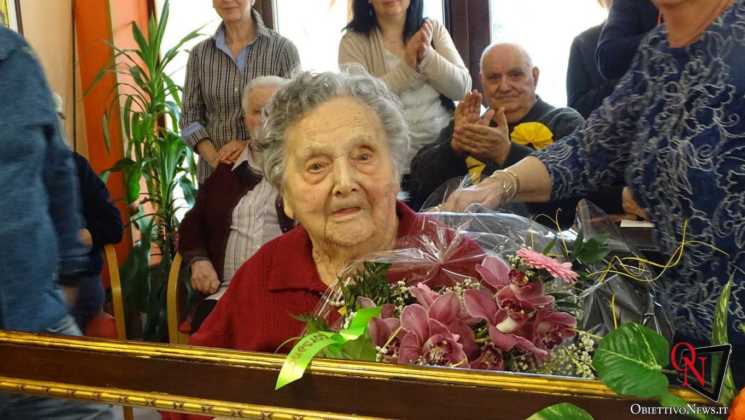 CUORGNÈ – All'Umberto I festeggiati i 106 anni di Antonia Enrietto