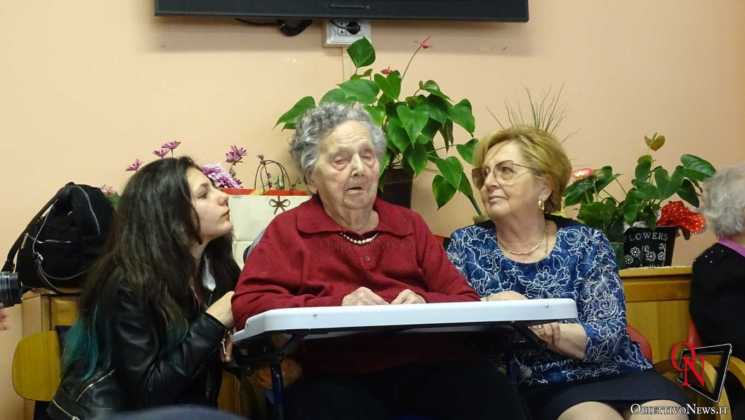 CUORGNÈ – All'Umberto I festeggiati i 106 anni di Antonia Enrietto