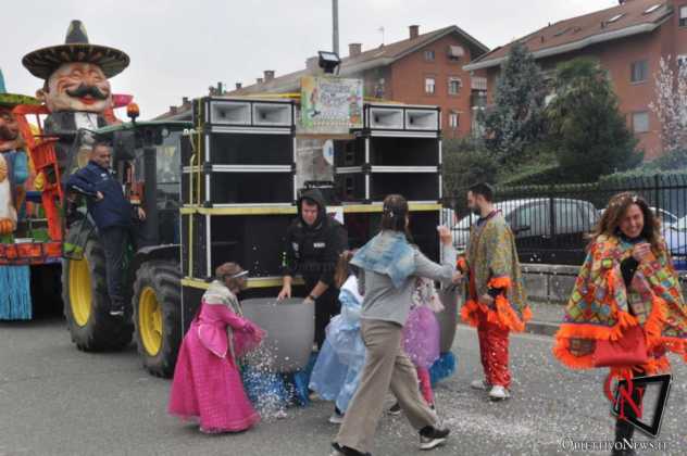 MAPPANO – Apprezzata la sfilata dei Carri Allegorici (FOTO e VIDEO)