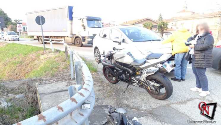 Ozegna Moto contro auto 1