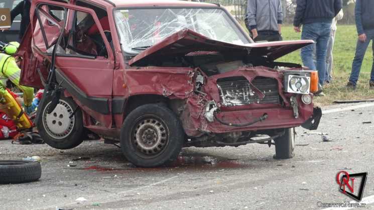 SAN GIORGIO CANAVESE - Incidente: coinvolte tre auto, ferita una donna (FOTO E VIDEO)