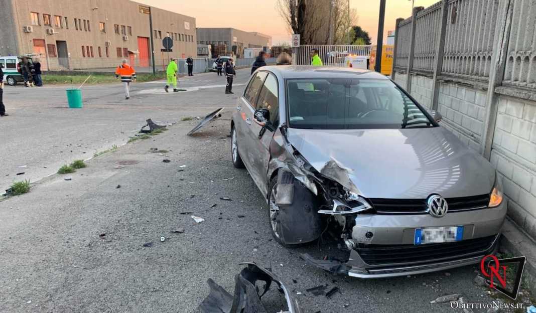 SETTIMO TORINESE Incidente in via De Nicola angolo via Verga; illesi