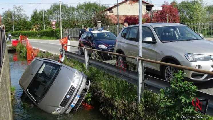 Favria Auto nella Roggia 7