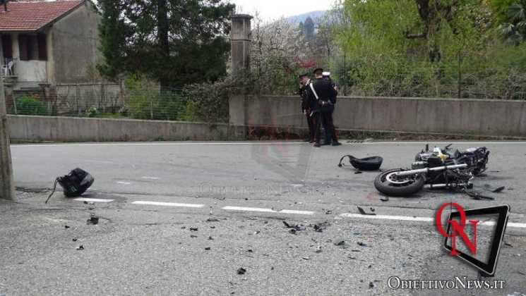 Forno incidente mortale auto moto