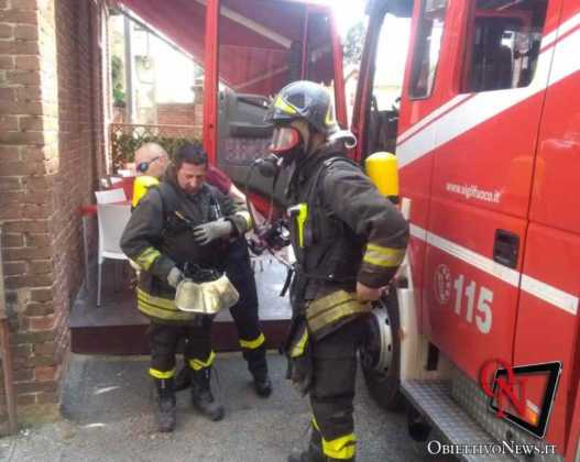 Castellamonte incendio pizzeria1