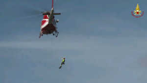 VARISELLA – Escursionista bloccato su una pietraia