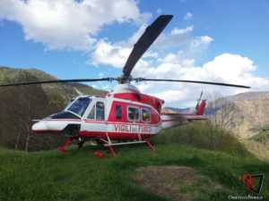 VIU’ – Motociclista finisce nella scarpata, recuperato dai soccorritori