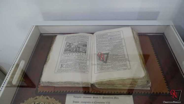 Castellamonte La bibbia il libro dei libri 9