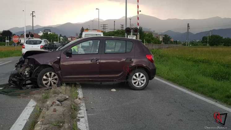 Rivarolo Favria Incidente Passaggio a Livello 2