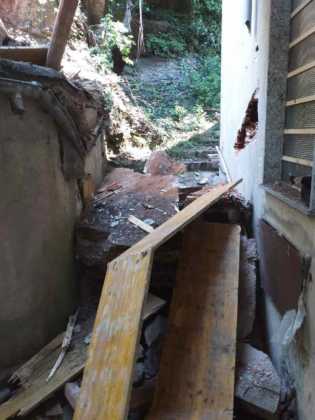 locana frana su palazzin