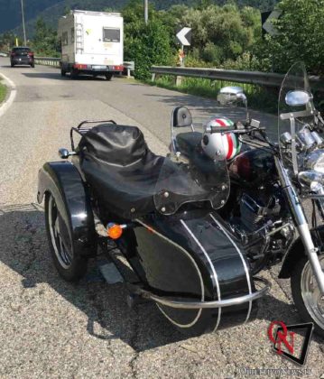 Locana sidecar contro camper 1