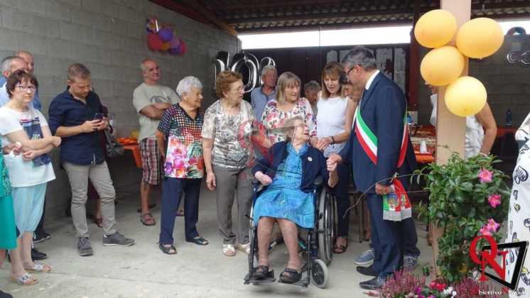 Castellamonte Spineto Festeggiamenti 100 anni nonna Anna 16