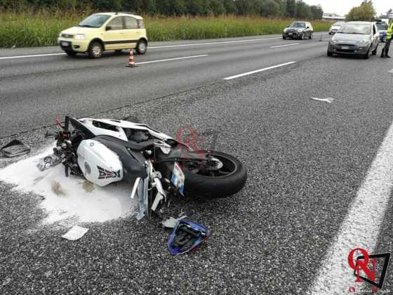 Collegno incidente auto moto tangenziale 1