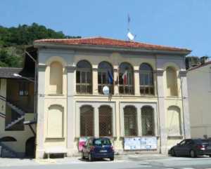 Cuornge lavori scuole Cuorgne Priacco e Salto