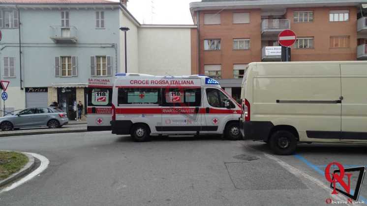 Rivarolo donna caduta sulle strisce pedonali 1