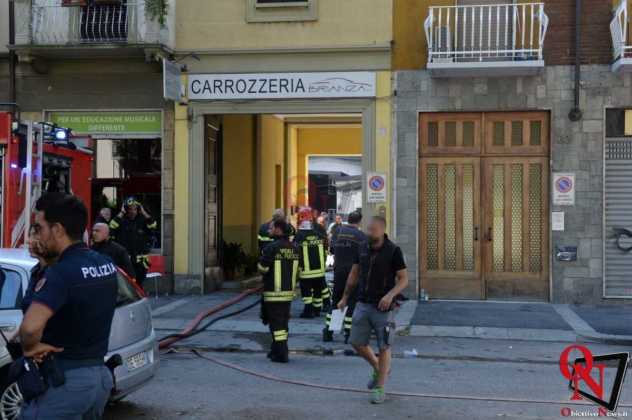 Torino incendio carrozzeria 3