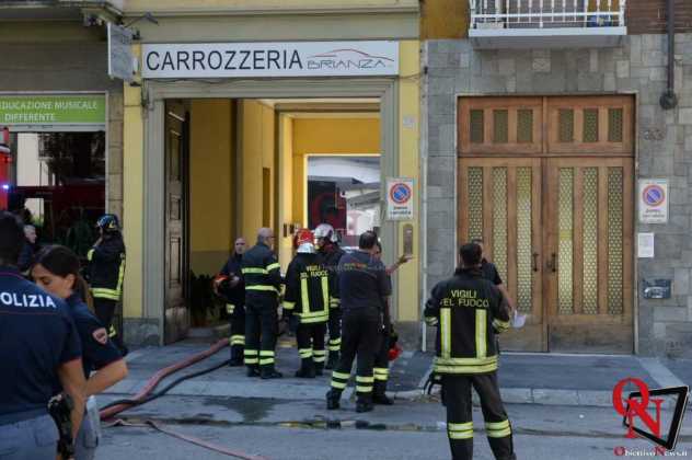 Torino incendio carrozzeria 4