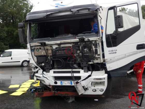 Torino incidente tangenziale 3