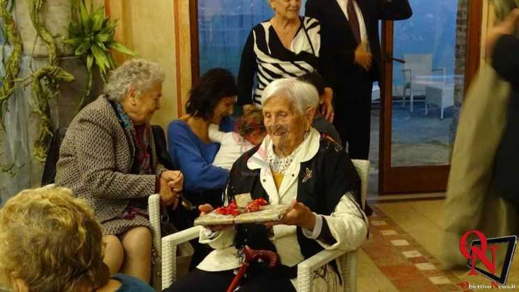 Bairo 100 anni nonna felicina 13