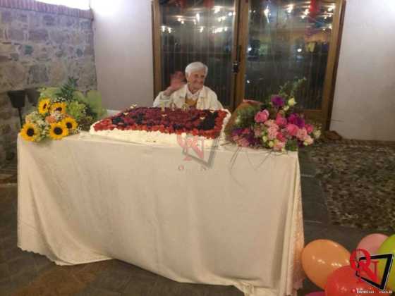 Bairo 100 anni nonna felicina 21