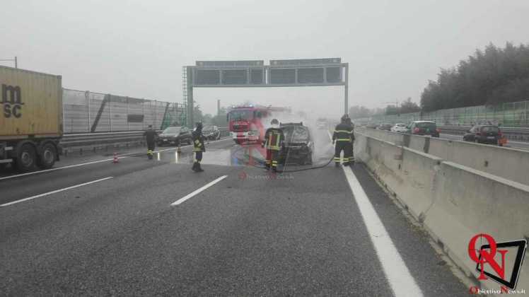 Rivoli incendio auto tangenziale 5