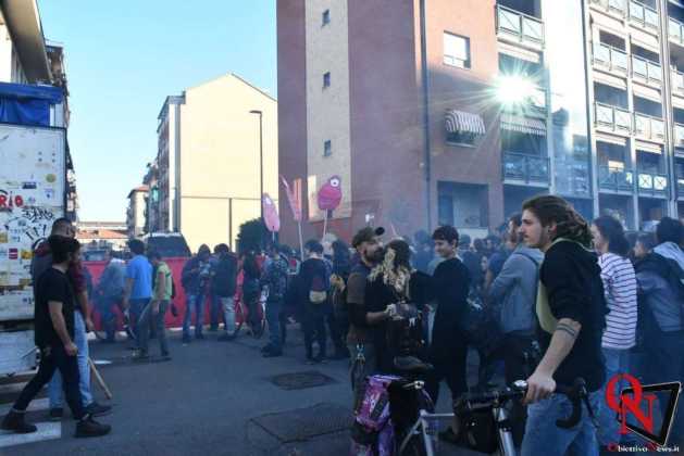 Torino manifestazione antifascista 23 Res