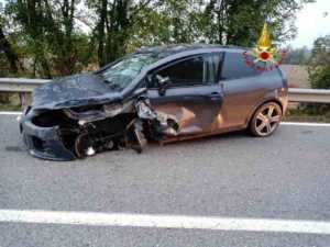 VEROLENGO – Incidente sulla Sp31; coinvolte due vetture (FOTO)
