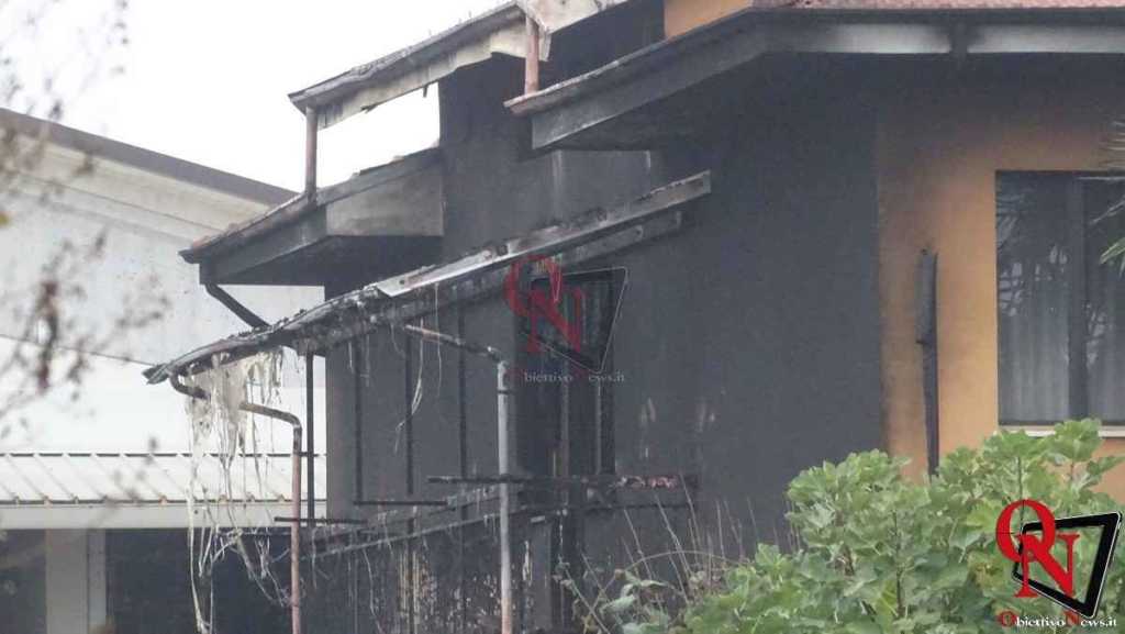 RIVAROLO CANAVESE - Incendio divampa in un'abitazione di via Fratelli Cervi (FOTO)