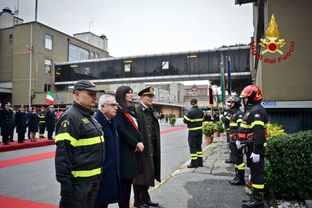 Al Comando Provinciale dei Vigili del Fuoco di Torino, festeggiata Santa Barbara (FOTO) Al Comando Provinciale dei Vigili del Fuoco di Torino, festeggiata Santa Barbara (FOTO)