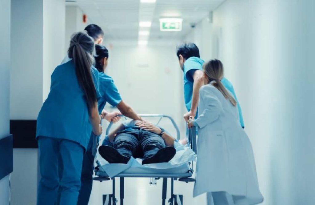 COVID – Nursind: “Il personale sanitario cerca certezze sul comportamento da adottare al rientro” 1 COVID – Nursind: “Il personale sanitario cerca certezze sul comportamento da adottare al rientro”