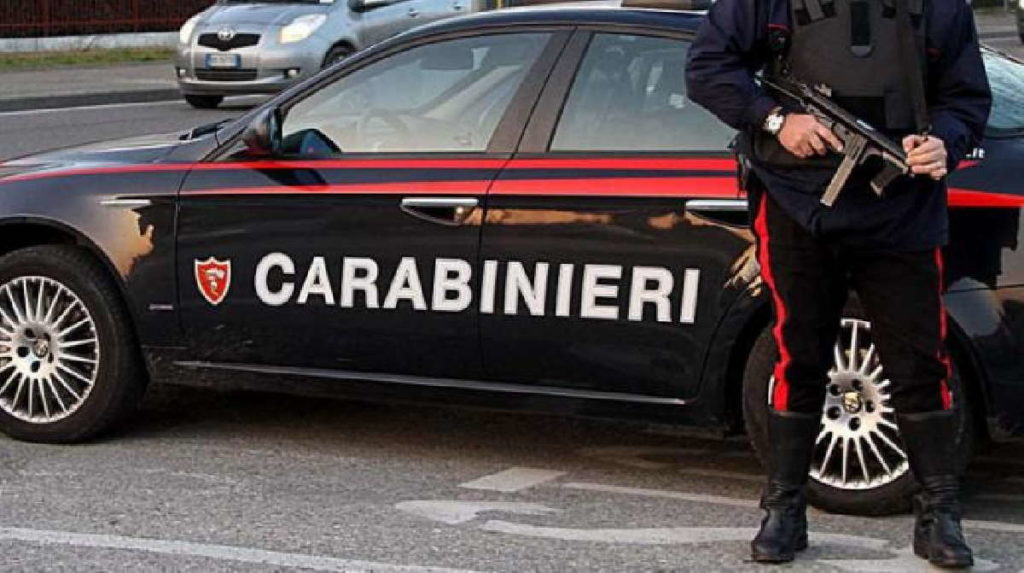 carabinieri auto cc 5