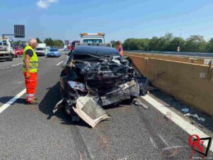 SANTHIA’ – Incidente sull’autostrada A4: deceduto anche il ragazzino di 13 anni
