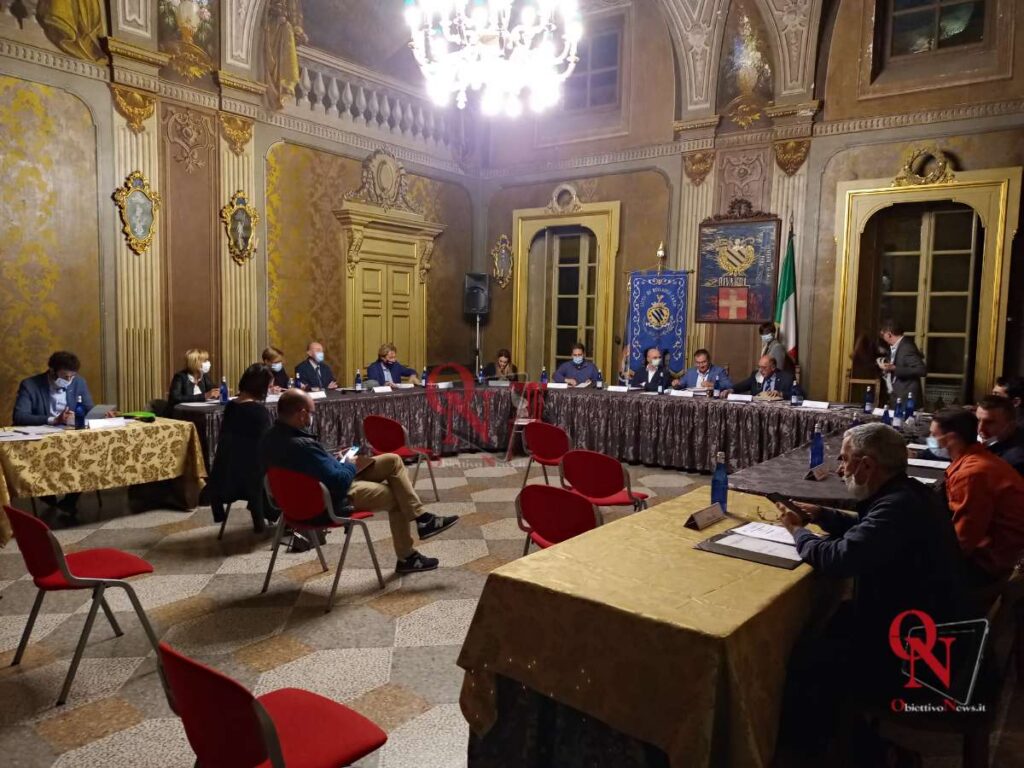 RIVAROLO CANAVESE – Tari aumentata del 26%: Bertot attacca Diemoz in consiglio (VIDEO) 1 RIVAROLO CANAVESE – Tari aumentata del 26%: Bertot attacca Diemoz in consiglio (VIDEO)