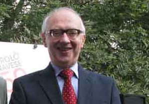 RIVAROLO CANAVESE – La città piange la scomparsa del Professor Marco Papotti 1 RIVAROLO CANAVESE – La città piange la scomparsa del Professor Marco Papotti