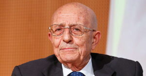 Intervista al Professor Sabino Cassese 1 Intervista al Professor Sabino Cassese