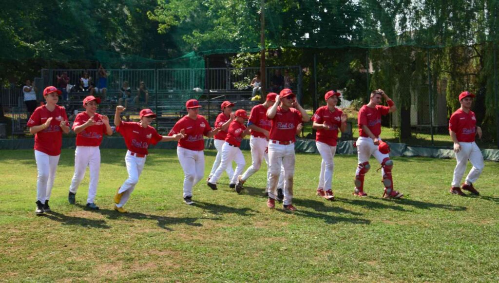 CASTELLAMONTE / BASEBALL - Vittoria dei Redclay Baseball Castellamonte e accesso alle fasi Nazionali 4 CASTELLAMONTE / BASEBALL - Vittoria dei Redclay Baseball Castellamonte e accesso alle fasi Nazionali