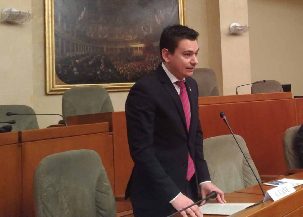 PIEMONTE – Il Consiglio Regionale contro la depenalizzazione dell'eutanasia 1 PIEMONTE – Il Consiglio Regionale contro la depenalizzazione dell'eutanasia