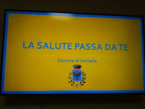 VARISELLA – Riapre l’ambulatorio e riaccoglie con un video