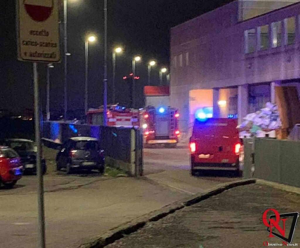 CASELLE TORINESE – Evacuato il Bennet per un presunto incendio (FOTO) 2 CASELLE TORINESE – Evacuato il Bennet per un presunto incendio (FOTO)