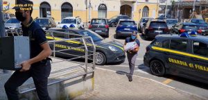 VERCELLI – Operazione Karma: 3 arresti per frode fiscali