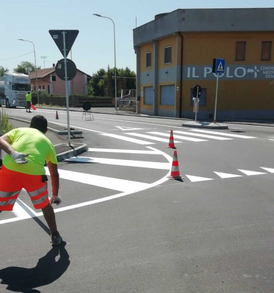 LAURIANO – Terminata la rotatoria sulla Sp590 1 LAURIANO – Terminata la rotatoria sulla Sp590