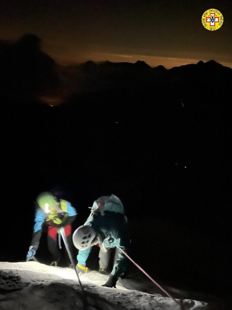 BALME – Salvati due alpinisti bloccati sulla Bessanese 1 BALME – Salvati due alpinisti bloccati sulla Bessanese