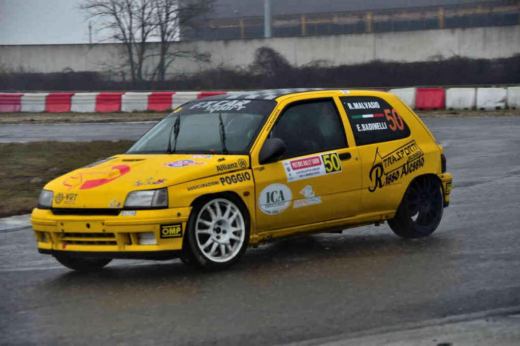 RALLY - Winners Rally Team declama versi in prova speciale al Golfo dei Poeti 1 RALLY - Winners Rally Team declama versi in prova speciale al Golfo dei Poeti