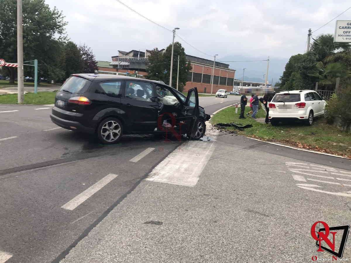 AGLIÈ – Incidente all'incrocio tra la Sp41 e via Pollino (FOTO)