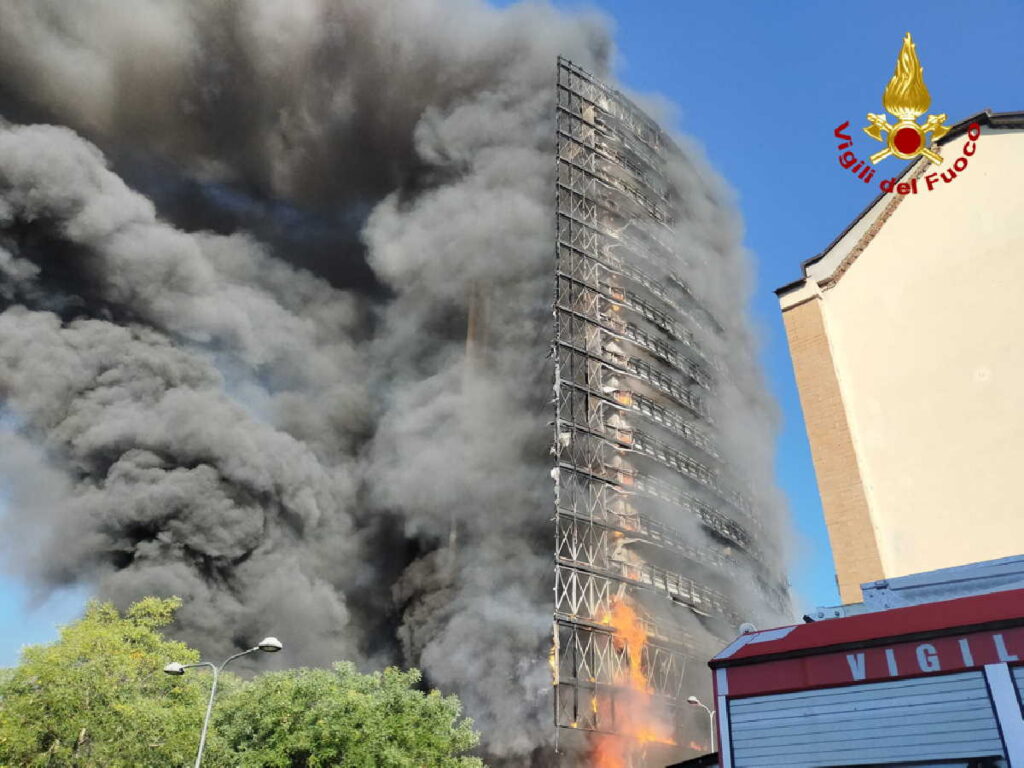 ASSAGO – Il Comune dona 20mila euro per gli sfollati del grattacielo incendiato a Milano