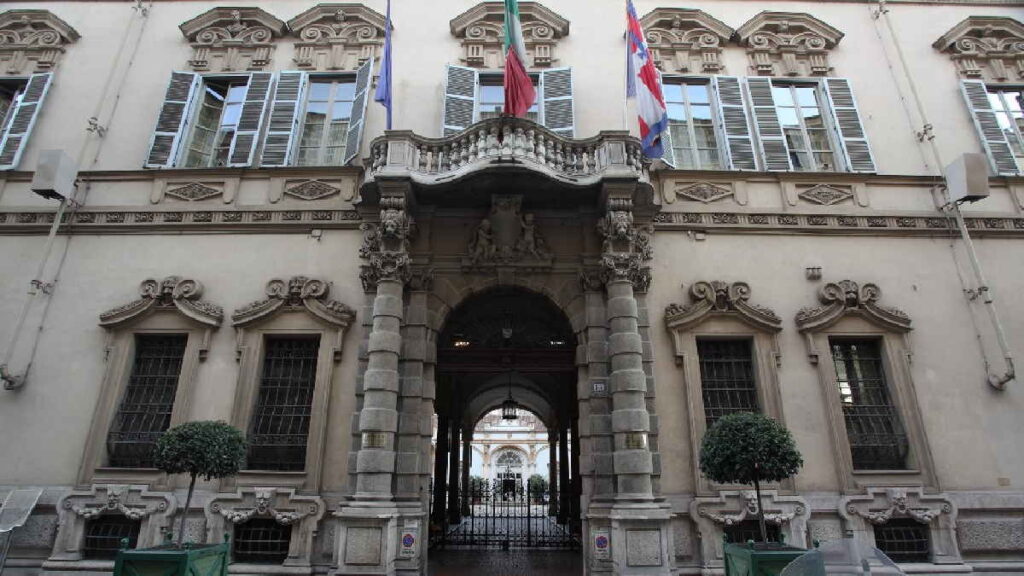 PIEMONTE – Palazzo Lascaris condanna la guerra