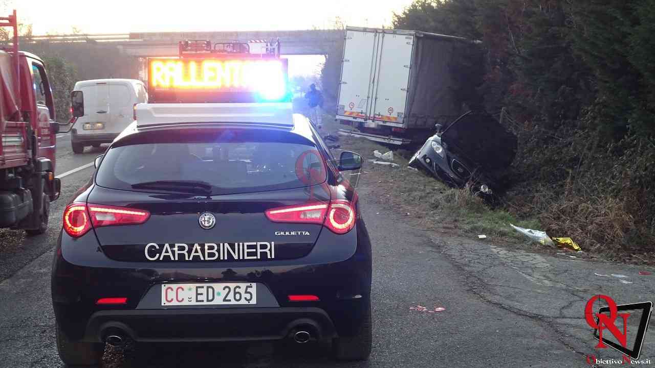 CASTELLAMONTE - Scontro auto e camion in frazione Sant'Antonio (FOTO E VIDEO)