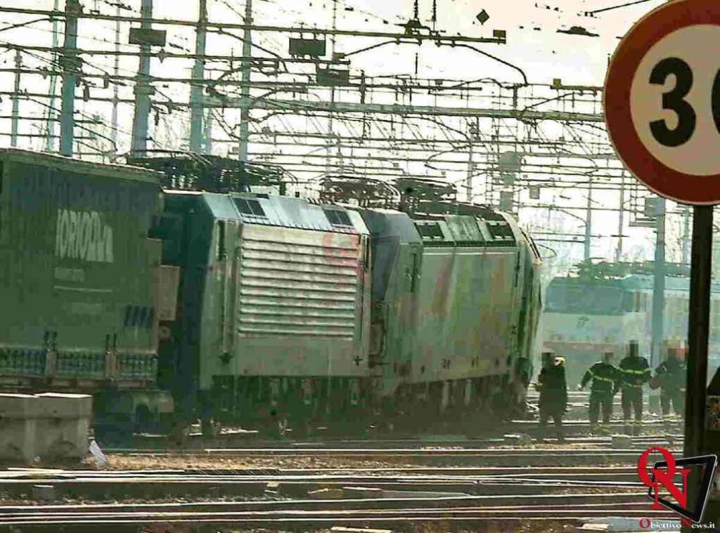 ORBASSANO – Incidente ferroviario: scontro tra due treni merci 1 ORBASSANO – Incidente ferroviario: scontro tra due treni merci