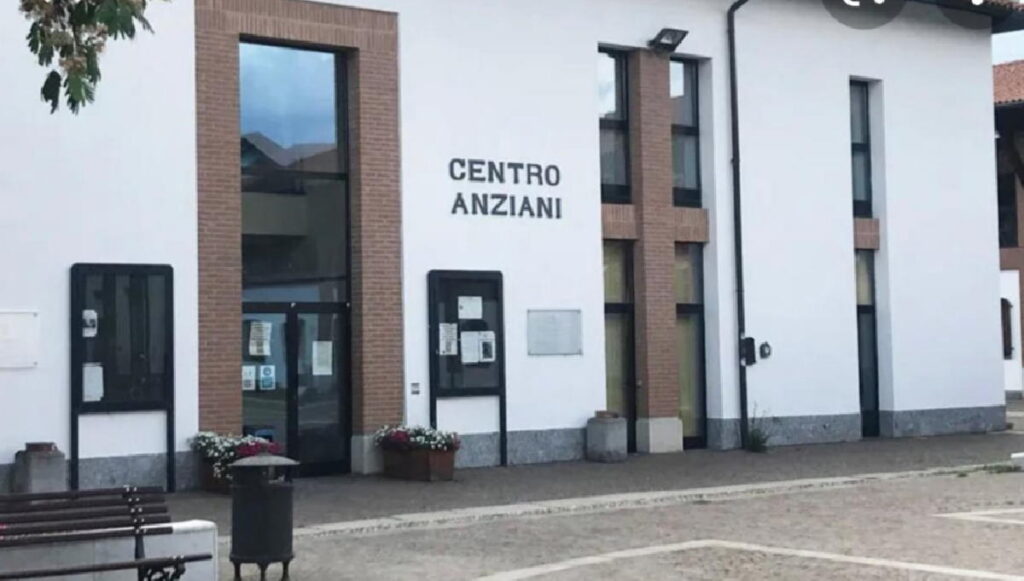 ASSAGO - Riaprirà il Centro Anziani 1 ASSAGO - Riaprirà il Centro Anziani