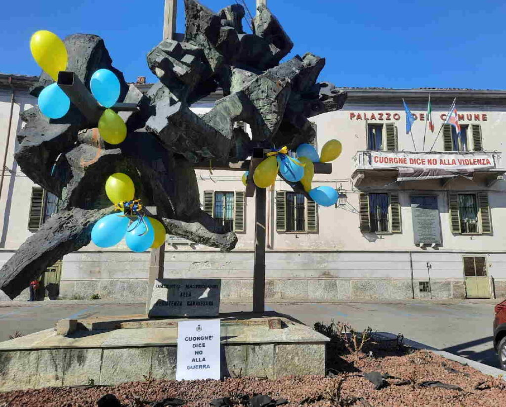 CUORGNÈ – In piazza Boetto per dire “No alla guerra”
